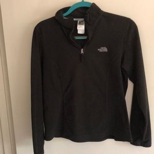 North face lightweight fleece quarter zip